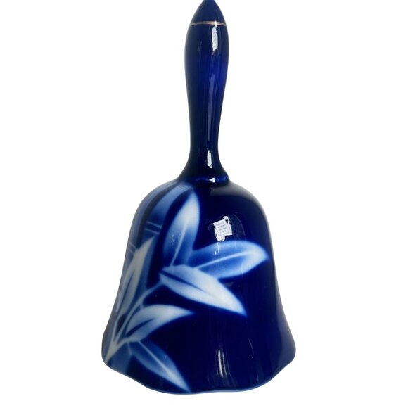 Vtg Cobalt Blue Porcelain Bell White Bamboo Design Gold Trim Chain Clapper - Picture 4 of 6